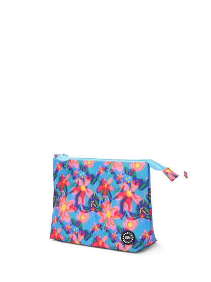 POUCHES