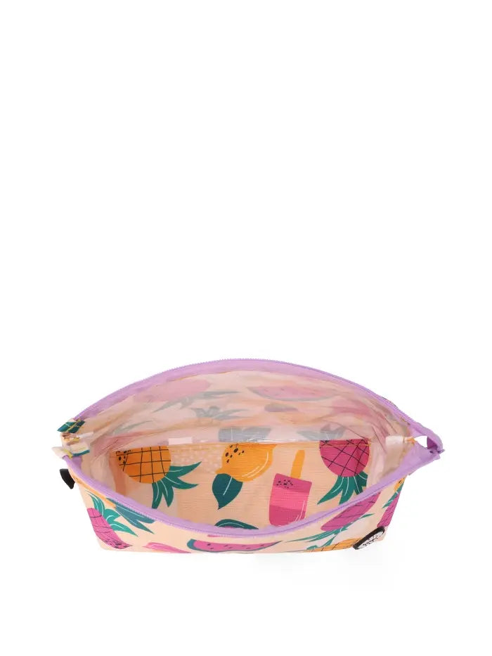 POUCHES