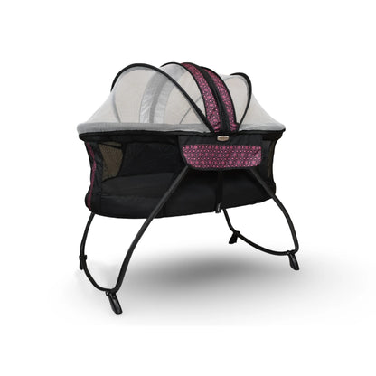 Baby Cot Bed petit bebe